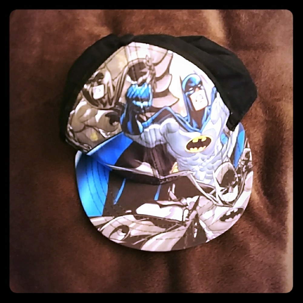 Genuine DC comic Batman baseball cap. Youth